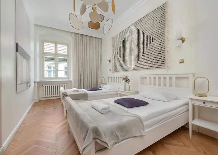 Exclusive Old Town By Renters דירה *