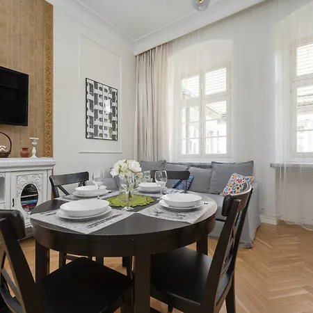 Exclusive Old Town Apartment By Noclegi Renters * Wroclaw
