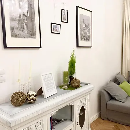Apartment Exclusive Old Town Apartment By Noclegi Renters *